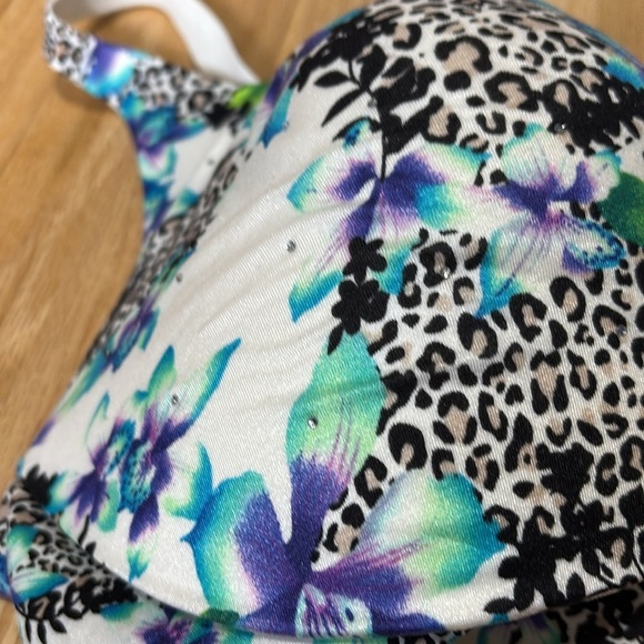 Victoria's Secret Lined Demi Bra Animal Print Push Up with Rhinestones - Picture 2 of 7